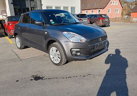 Suzuki Swift Comfort ALL-GRIP 4x4, Top Zustand