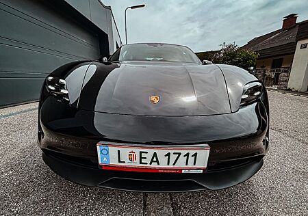 Porsche Taycan 4S S