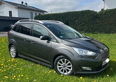 Ford Grand C-Max 1,5 Ecoboost Titanium AHK