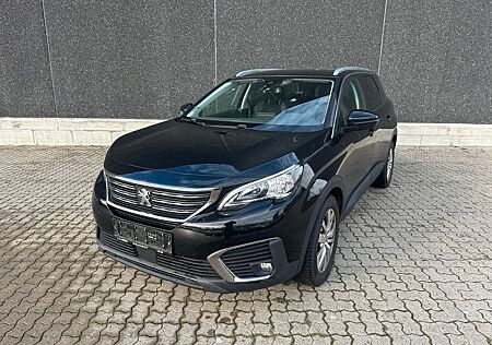Peugeot 5008 Active
