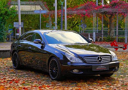 Mercedes-Benz CLS 350 gebraucht kaufen Mercedes-Benz CLS 350 CGI*AMG-Styling~StHz~Kessy~Navi~Xenon~SD