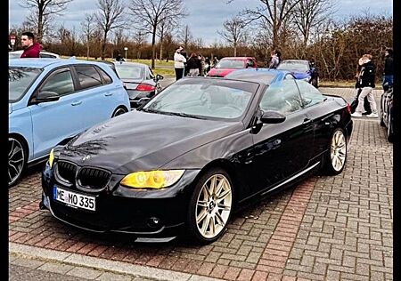 BMW 330i e93 Cabrio- M-Paket ab Werk, Shadowline
