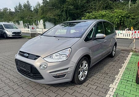 Ford S-Max Titanium-PDC-Automatik