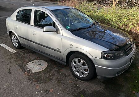 Opel Astra 1.8 Njoy Njoy