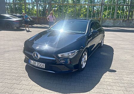 Mercedes-Benz CLA 200 Shooting Brake CLA 200 d DCT Shootin...