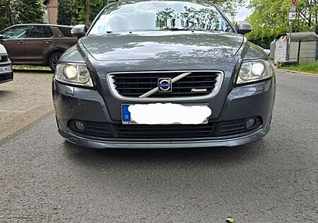 Volvo S40 D5 Geartronic Kinetic Kinetic