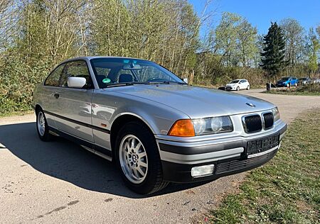 BMW 328i E36 Coupe 57.tsd, Automatik, Schiebedach