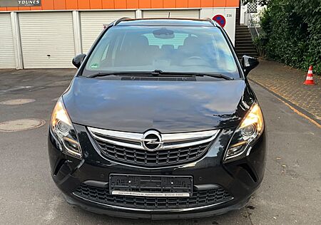 Opel Zafira Tourer