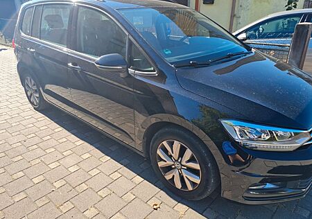 VW Touran Volkswagen 1.6 TDI SCR Comfortline BMT Comfortline