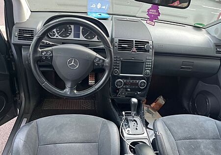 Mercedes-Benz A 200 ELEGANCE Special Edition ELEGANCE