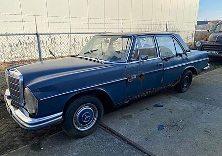 Mercedes-Benz S 280 S-klasse 280 SE restauratie project