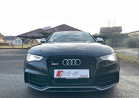 Audi RS5 4.2 FSI S tronic quattro -