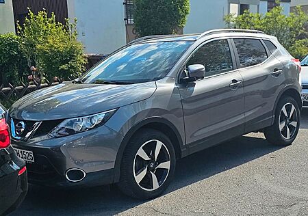 Nissan Qashqai 1.6 DIG-T N-CONNECTA m. Panoramadach