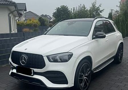 Mercedes-Benz GLE 400 GLE 400d 4MATIC AMG Line Black