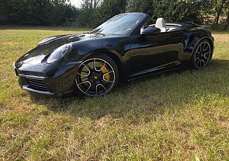 Porsche 911 Urmodell 911 Turbo S Cabrio NP am Tag der Auslief. 313K