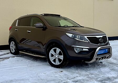 Kia Sportage Attract 2WD PANO KAMERA NAVI PDC ALU