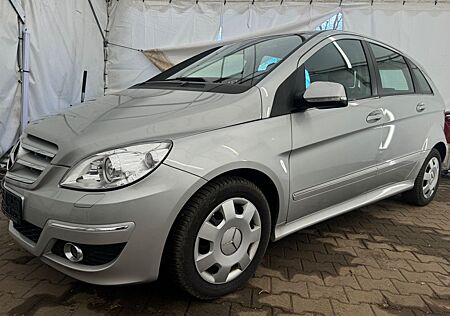 Mercedes-Benz B 200 CDI Leder Xenon TÜV NEU