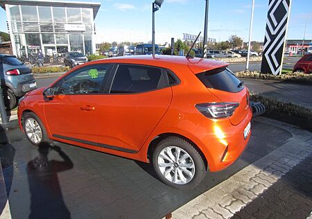 Renault Clio V Evolution