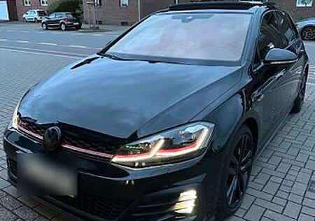 VW Golf Volkswagen 2.0 TSI OPF GTI Performance GTI Performance