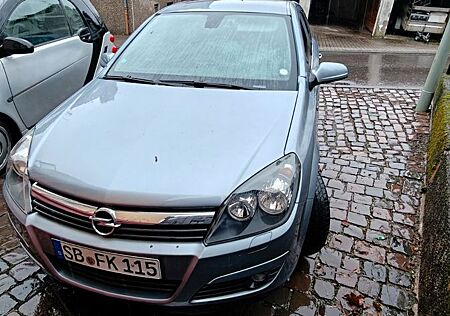 Opel Astra 1.6 Elegance Automatik Elegance