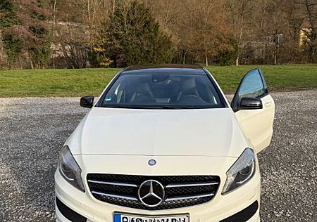 Mercedes-Benz A 180 AMG Line AMG Line