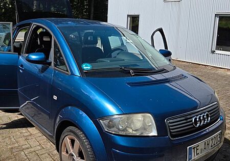 Audi A2 1.4 -