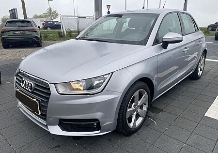Audi A1 Sportback 1.0 TFSI Sport ultra SHZ/PDC/S-Line