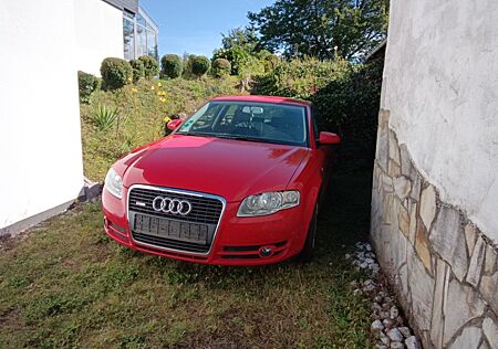 Audi A4 1.6 -