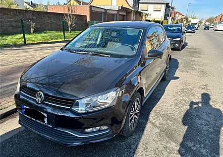 VW Polo Volkswagen 1.4 TDI DSG NAVI,PDC,KLIMA neue Reifen