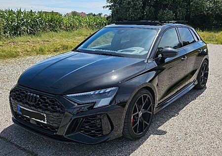 Audi RS3 2.5 TFSI S tronic quattro Sportback -