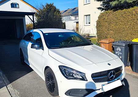 Mercedes-Benz CLA 200 Shooting Brake CLA 200 AMG Line Shoo...