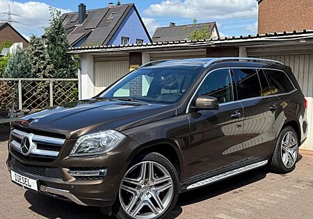 Mercedes-Benz GL 350 BlueTec 4M 7-SI PANO LUFT SITZLUFT H/K