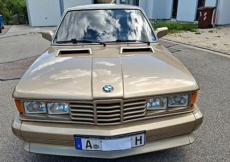 BMW 320 Oldtimer E23 3 Serie