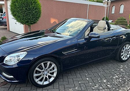 Mercedes-Benz SLK 200 - super gepflegt