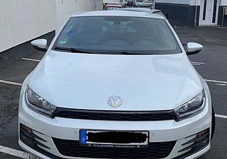 VW Scirocco Volkswagen 2.0 TSI -