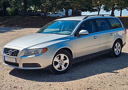 Volvo V70 III 2.0 Momentum