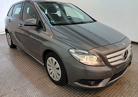 Mercedes-Benz B 200 CDI AUTOMATIK / ANHÄNGERKUPPLUNG