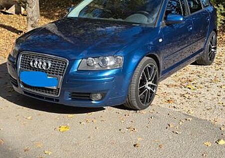 Audi A3 1.8 TFSI Attraction Sportback Attraction