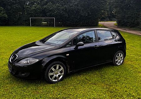 Seat Leon 1.9 TDI PD DPF Stylance Tüv Neu