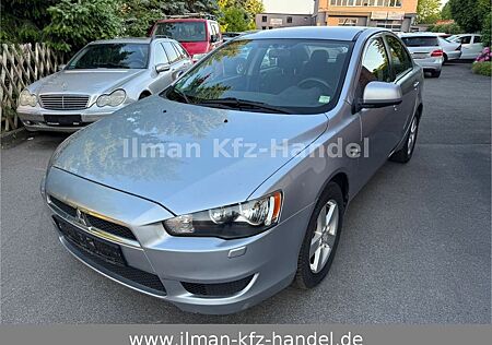 Mitsubishi Lancer Lim. Inform