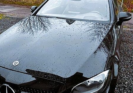 Mercedes-Benz C 250 d 4MATIC AMG Line Autom. AMG Line