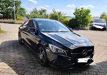 Mercedes-Benz CLA 200 AMG Line