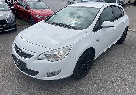 Opel Astra J Lim. 5-trg. 150 Jahre /Euro5