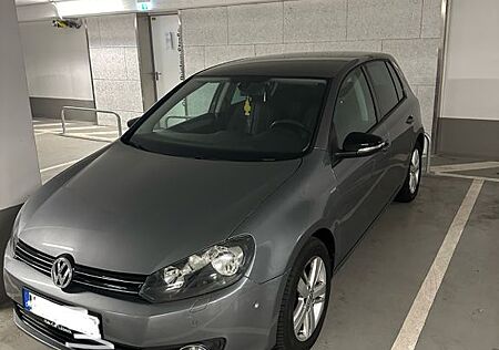 VW Golf Volkswagen 1.2 TSI 63 kW MATCH MATCH