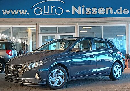 Hyundai i20 1,2 5-Gang Select Bluetooth Klima Winterpak
