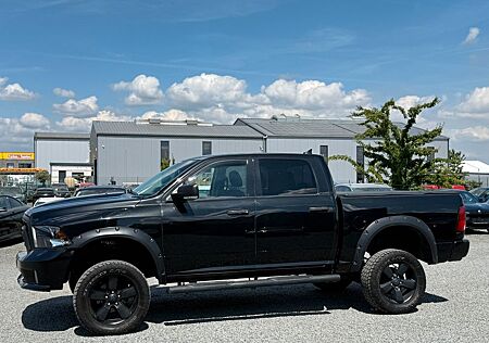 Dodge RAM 5,7 V8 Hoch + Breit