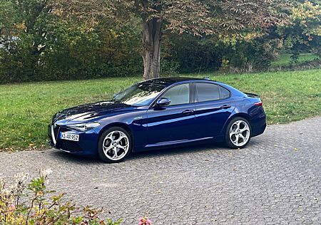 Alfa Romeo Giulia 2.0 TB Veloce Q4 - Top Ausstattung