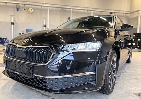 Skoda Octavia 1.5TSI DSG Selection Style Paket 5J.Gar.