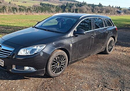 Opel Insignia Sports Tourer 2.8 V6 Turbo 4x4 Spor...