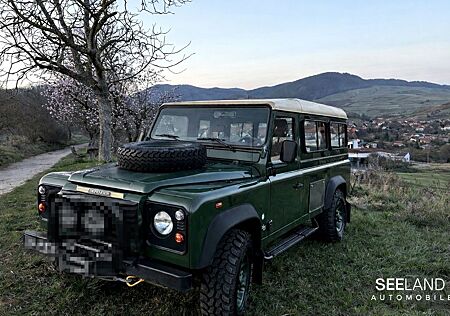 Land Rover Defender 90 TD 5 Station Wagon